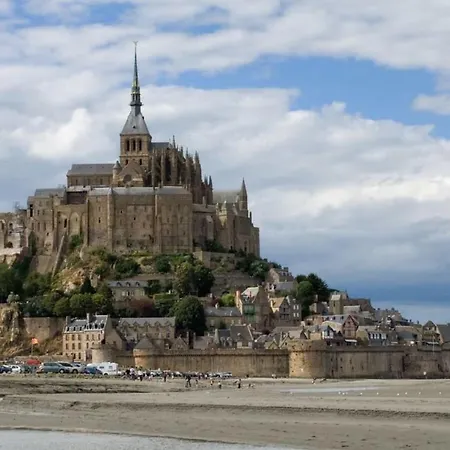 La Plume De Malherbe Parking Prive
